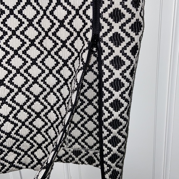 Women’s skirt - Picture 4 of 5